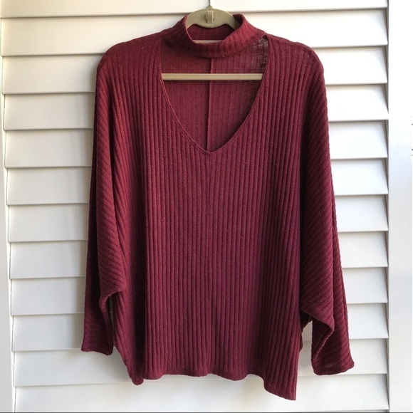 Urban Outfitters Sky Open Mock-Neck Sweater - Picture 4 of 9